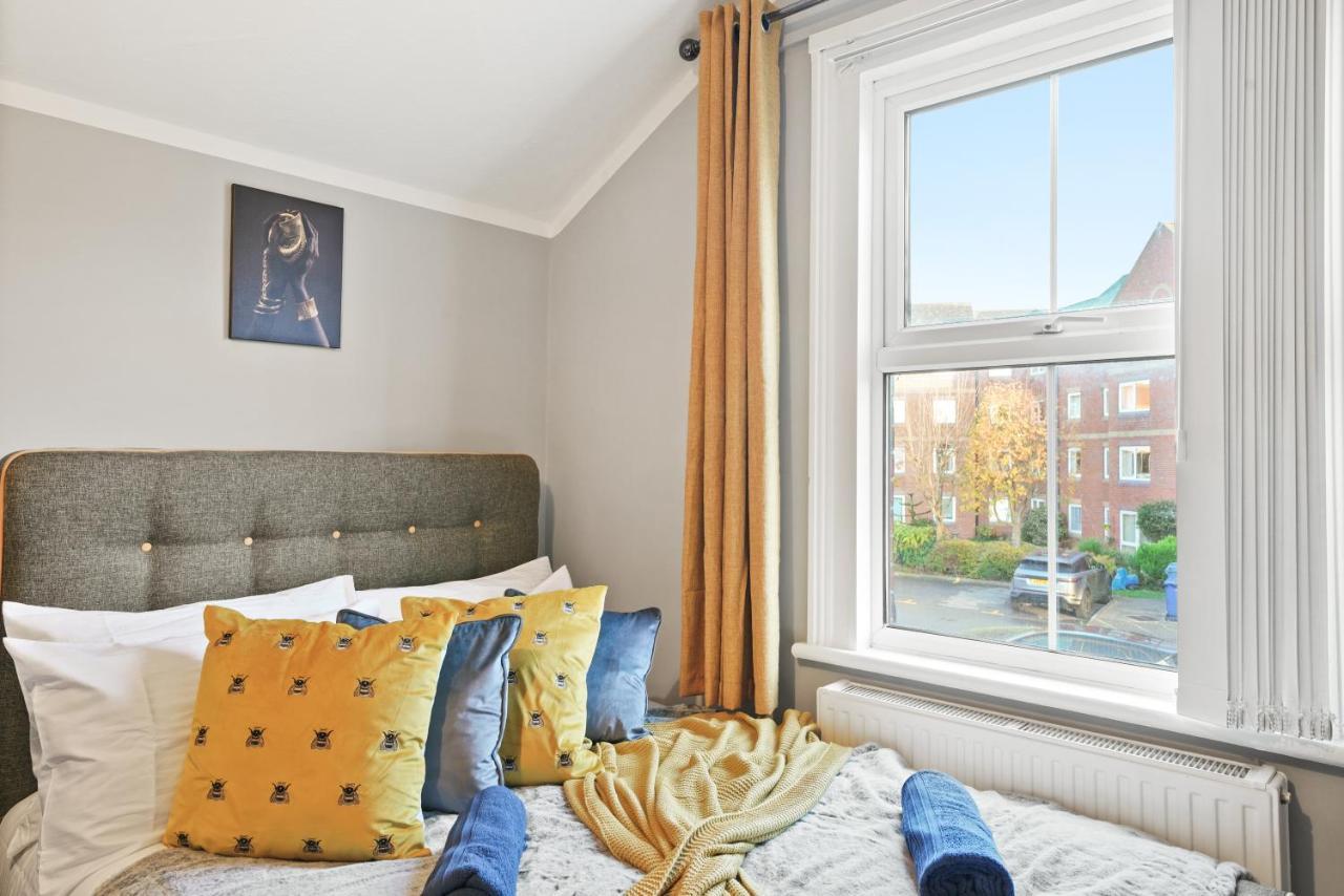 Central Luxury House With Fast Wifi Oxford Bagian luar foto