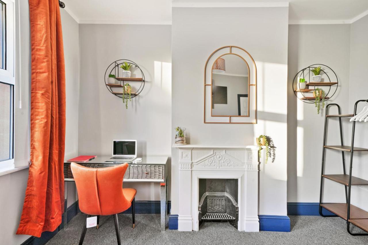 Central Luxury House With Fast Wifi Oxford Bagian luar foto